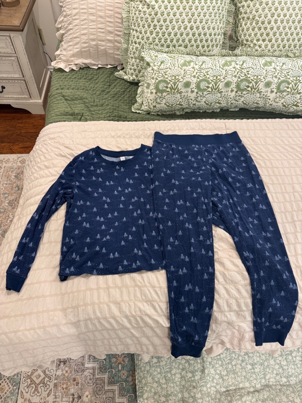 stars above Navy Blue Printed Long-Sleeve Pajama Set